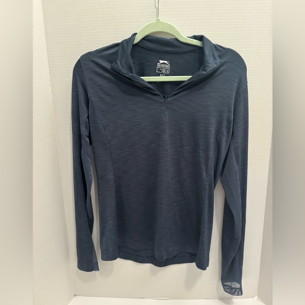 Slazenger Women’s Quarter Zip Pullover